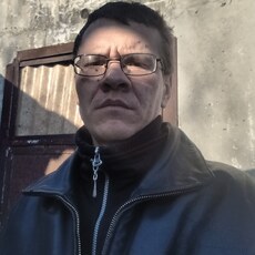Валя