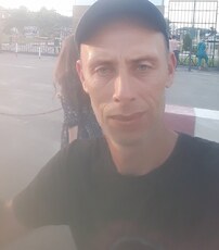 Толя