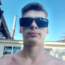 Виталя
