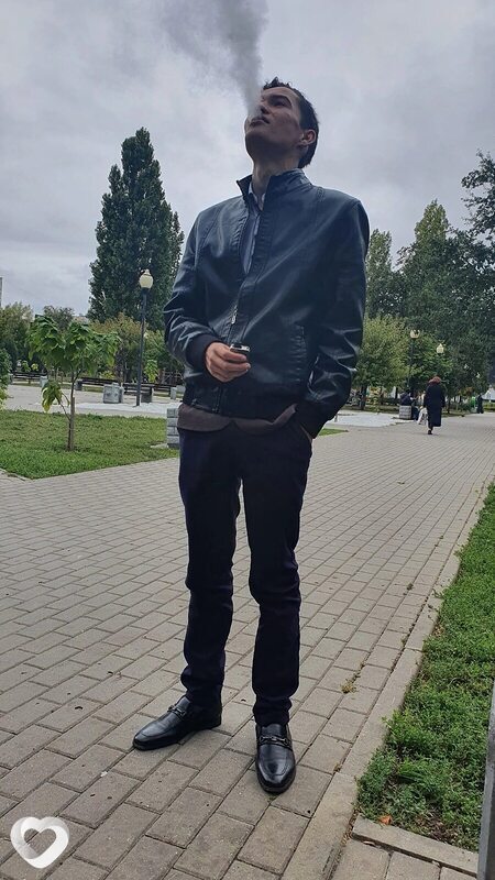 Толя