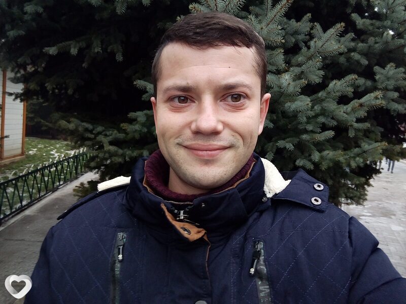 Женя