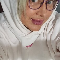 Полина