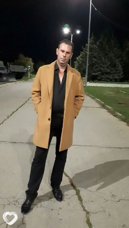 Денис