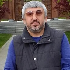 Альберт