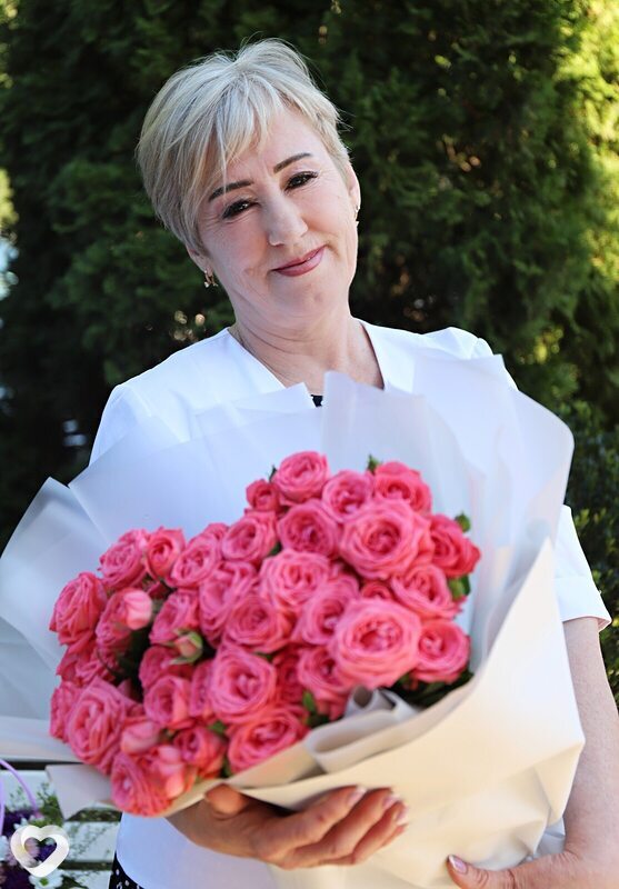 Ева