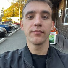 Артём