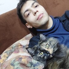 Максим