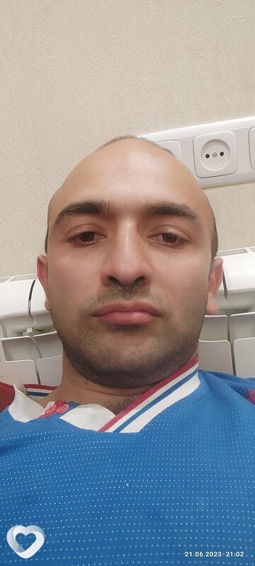 Валя