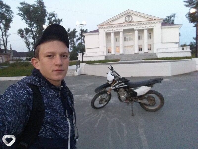 Виктор