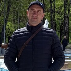 Валя