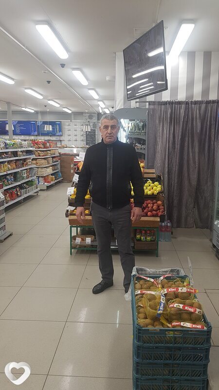Валя
