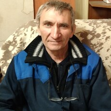 Валя