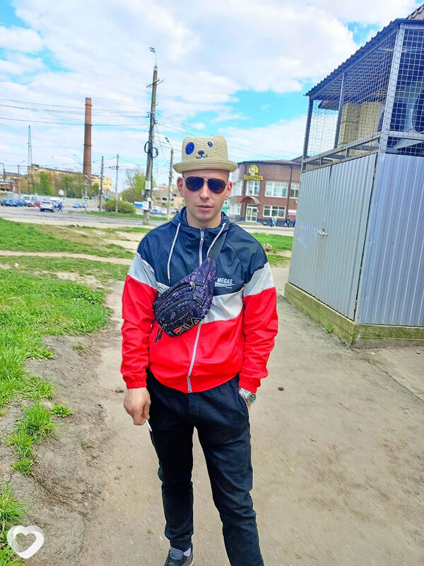 Толя