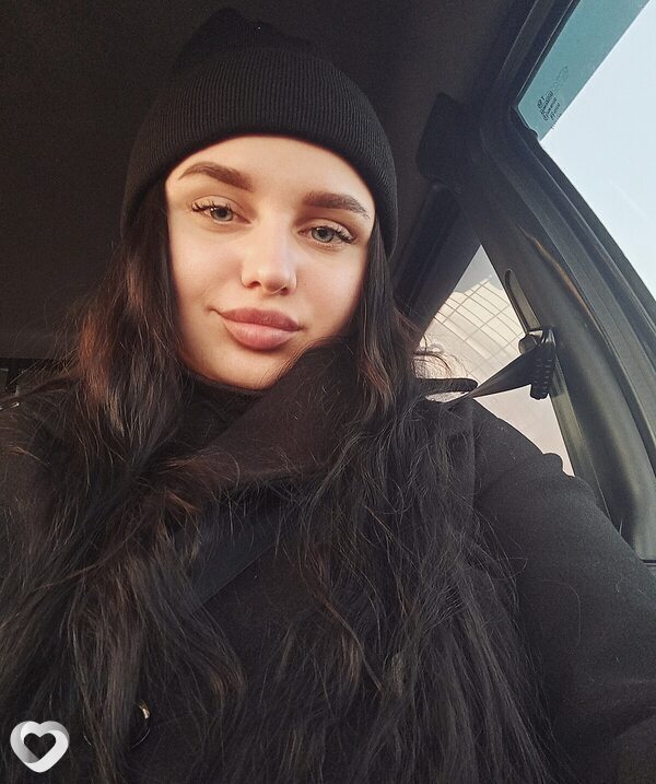 Мила