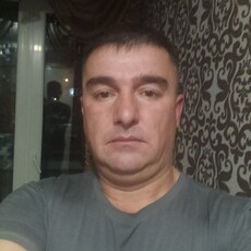 Валя