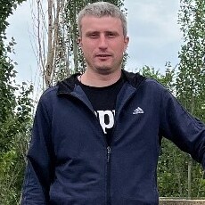 Толя