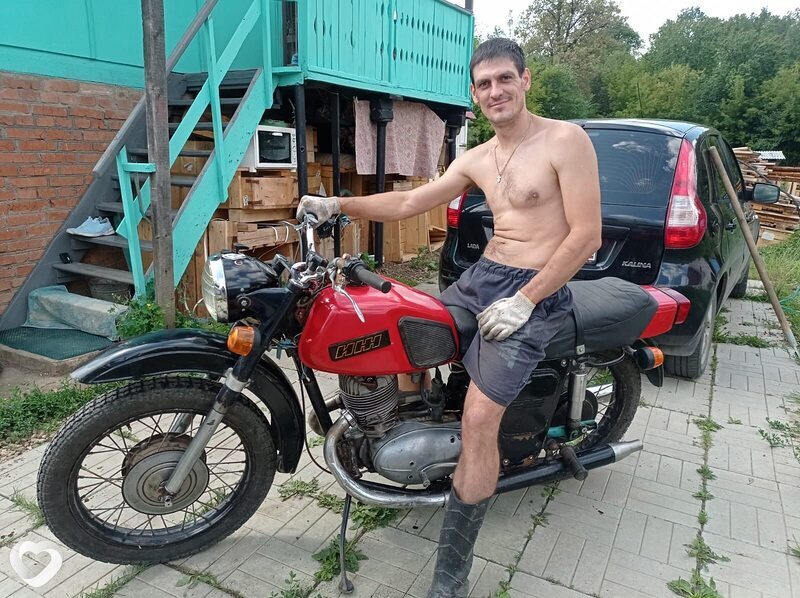 Денис