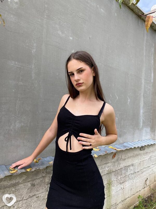 Алина