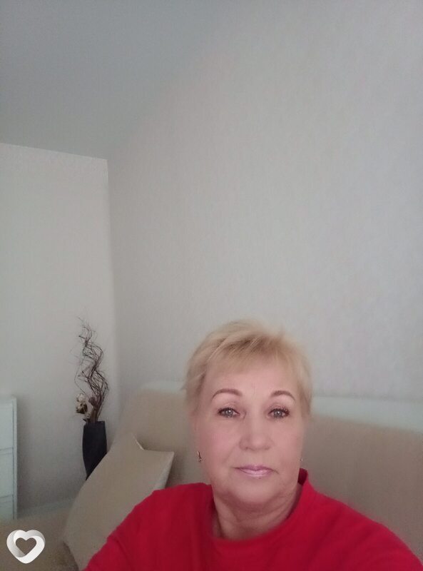 Валя
