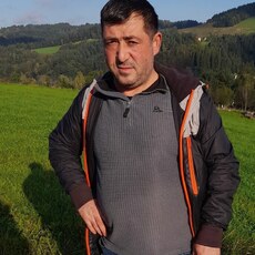 Виктор