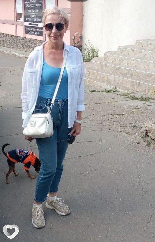 Аня