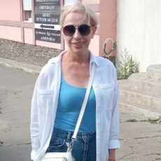 Аня