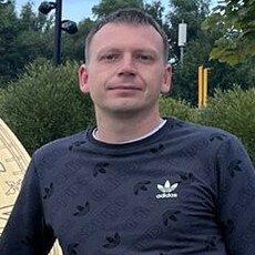 Артём