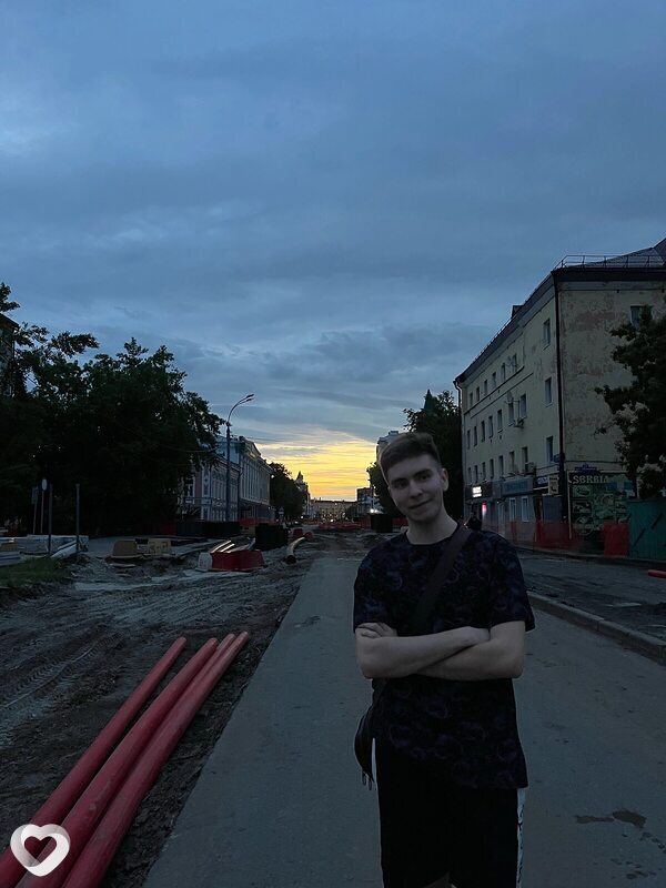 Лёня