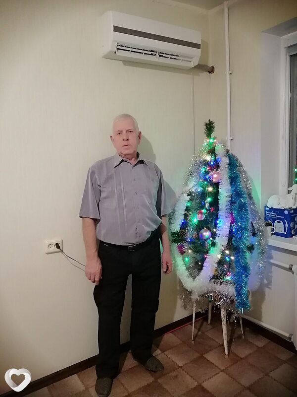Женя