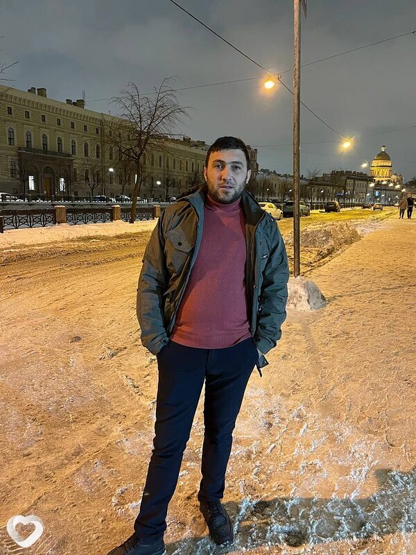 Максим