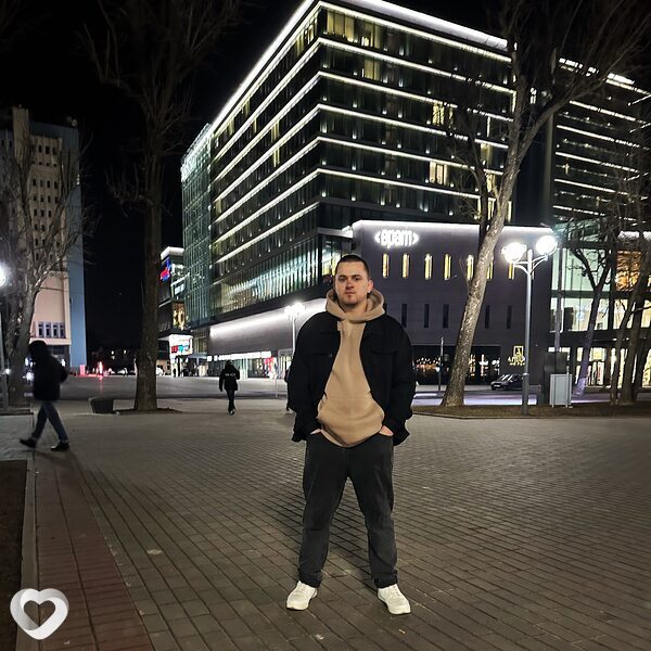 Толя