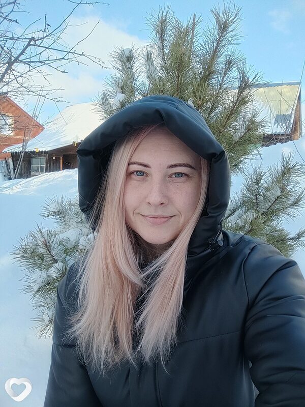 Ева