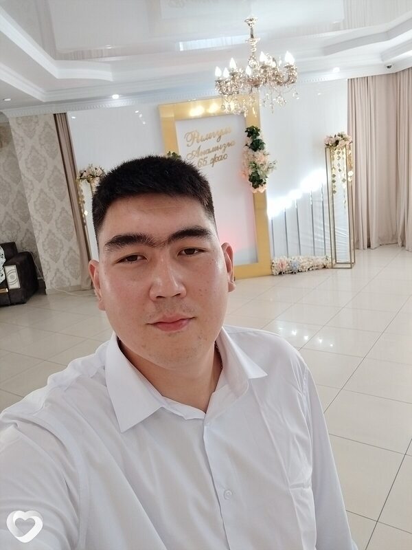 Валя