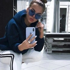 Ева