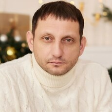Максим