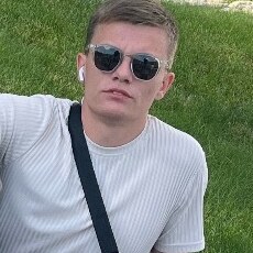 Максим