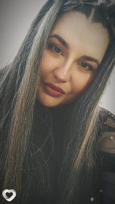 Полина