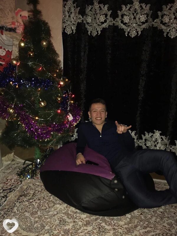 Геннадий