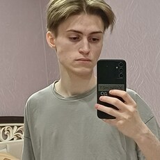 Максим