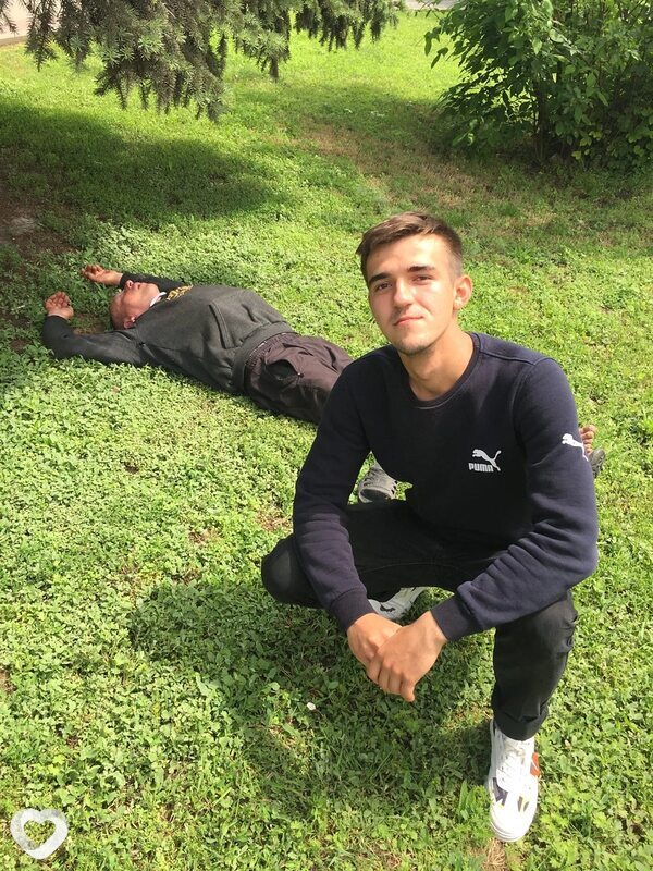 Валя