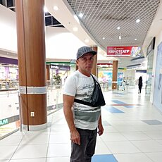 Лаврик