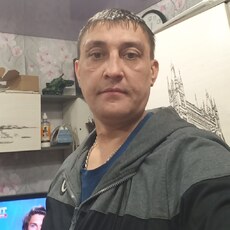 Артём