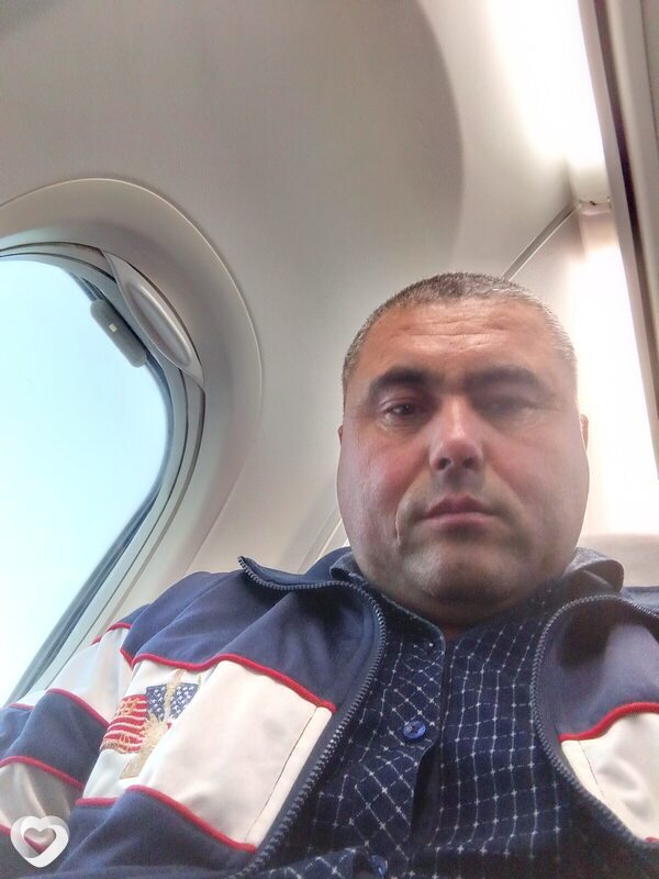 Артём