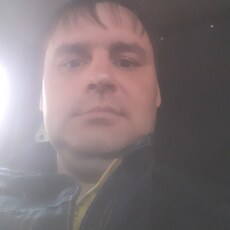 Артём