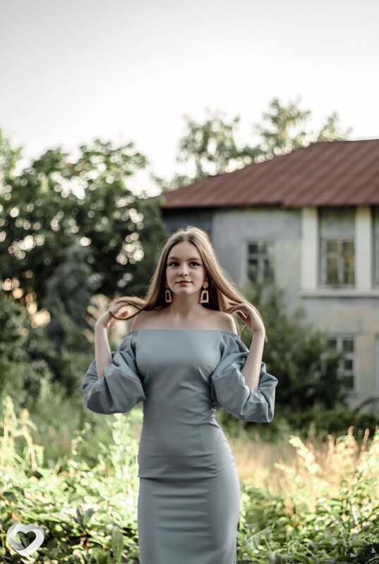 Мила