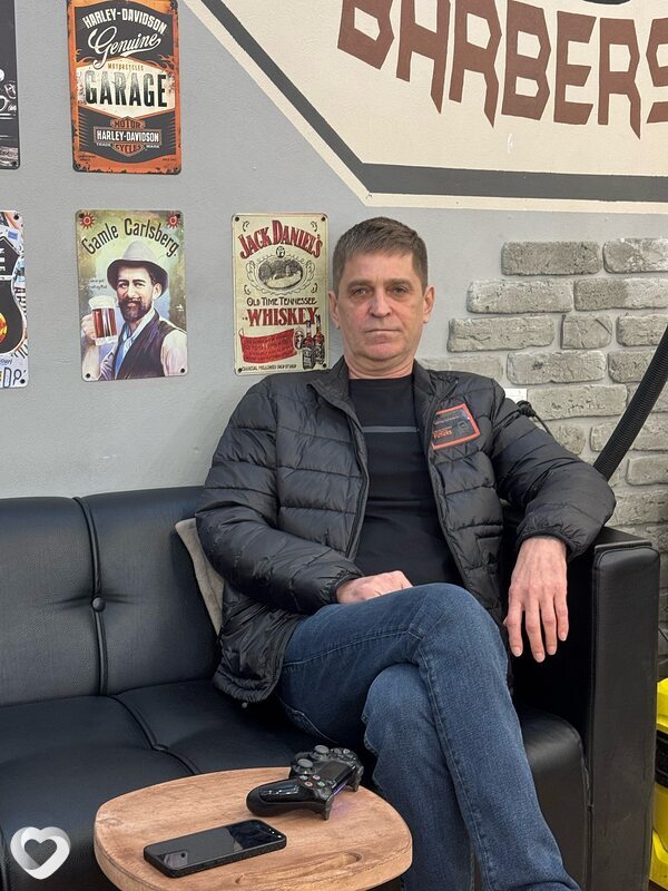 Валя