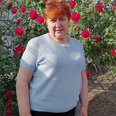 Валя