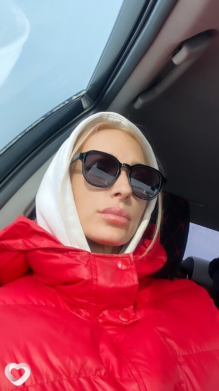Ева