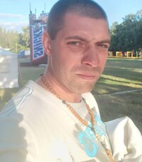 Максим