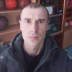 Артём